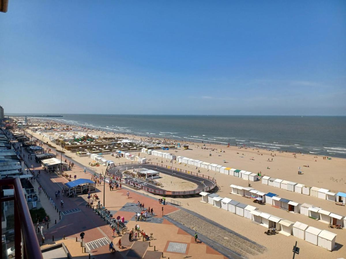 Appartement Blankenberge Zeedijk Aan De Pier Bagian luar foto